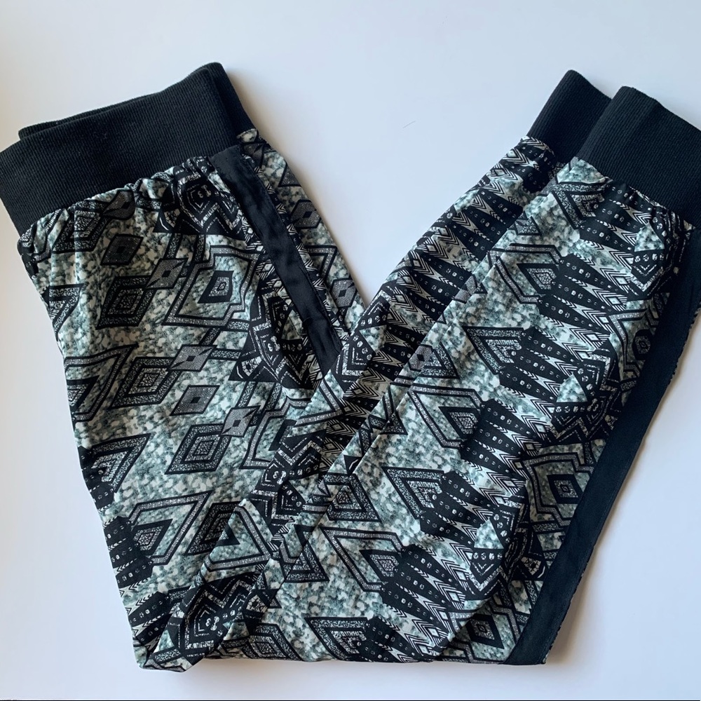 💎3/$20💎 Jogger Pants